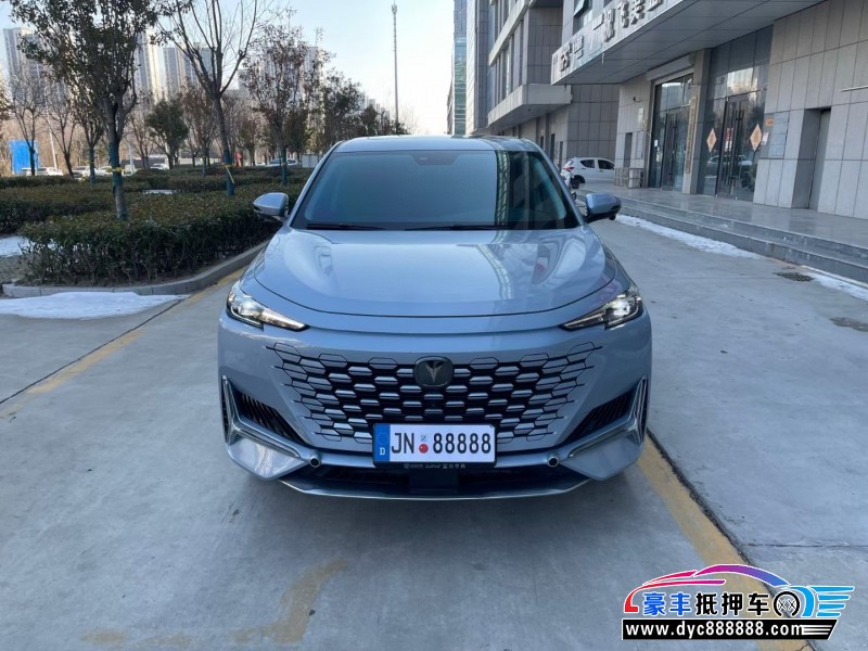 21年长安长安UNI轿车抵押车出售