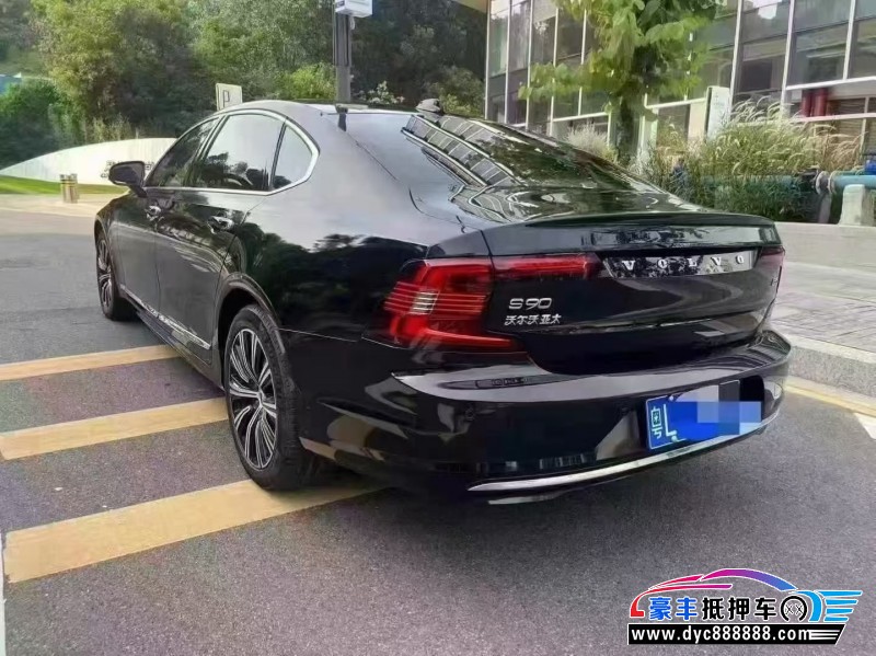 22年沃尔沃S90轿车抵押车出售