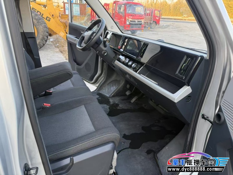 24年福田祥菱轿车抵押车出售