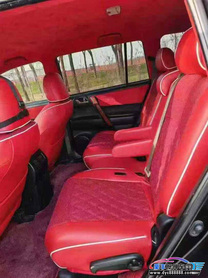 14年丰田汉兰达轿车抵押车出售