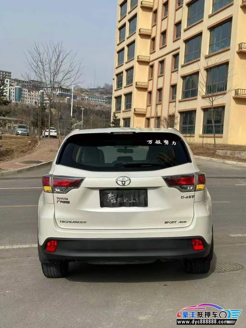 16年丰田汉兰达轿车抵押车出售