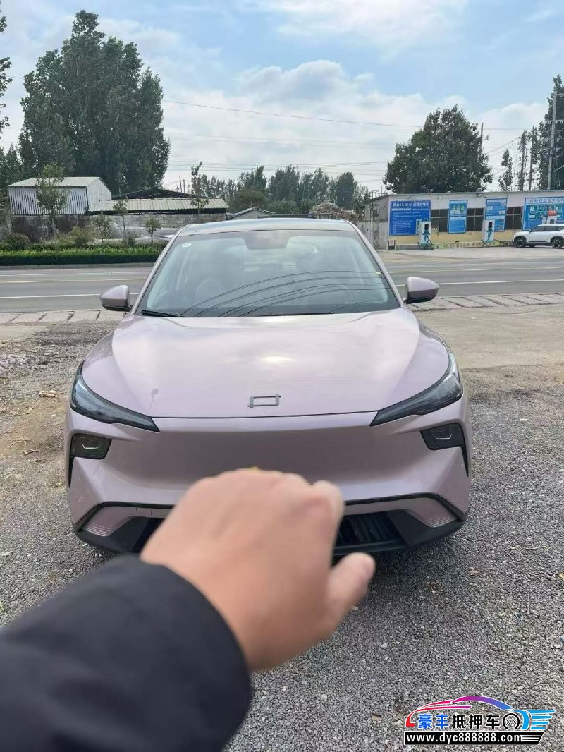 25年奔腾悦意轿车