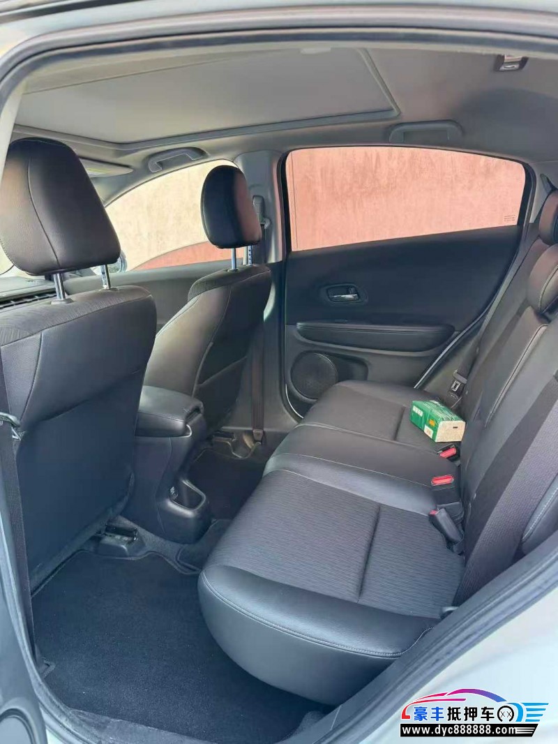 21年本田缤智轿车抵押车出售