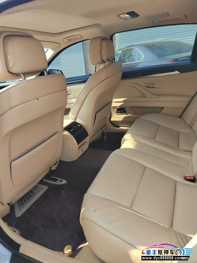 12年宝马5系轿车抵押车出售