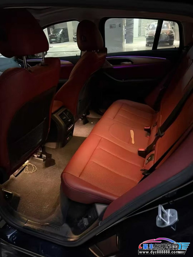 22年宝马X4轿车抵押车出售