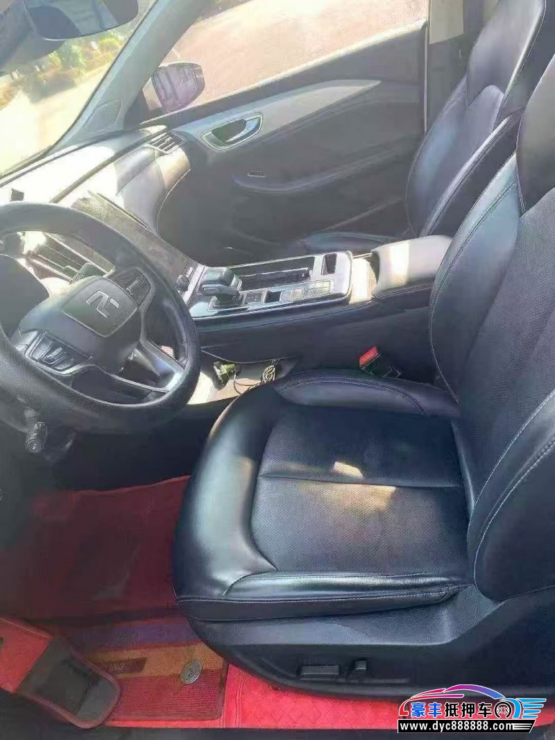 22年非凡ER6轿车抵押车出售