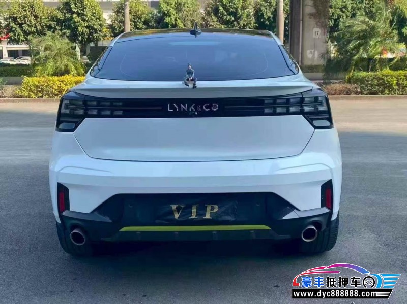 20年领克05轿车抵押车出售