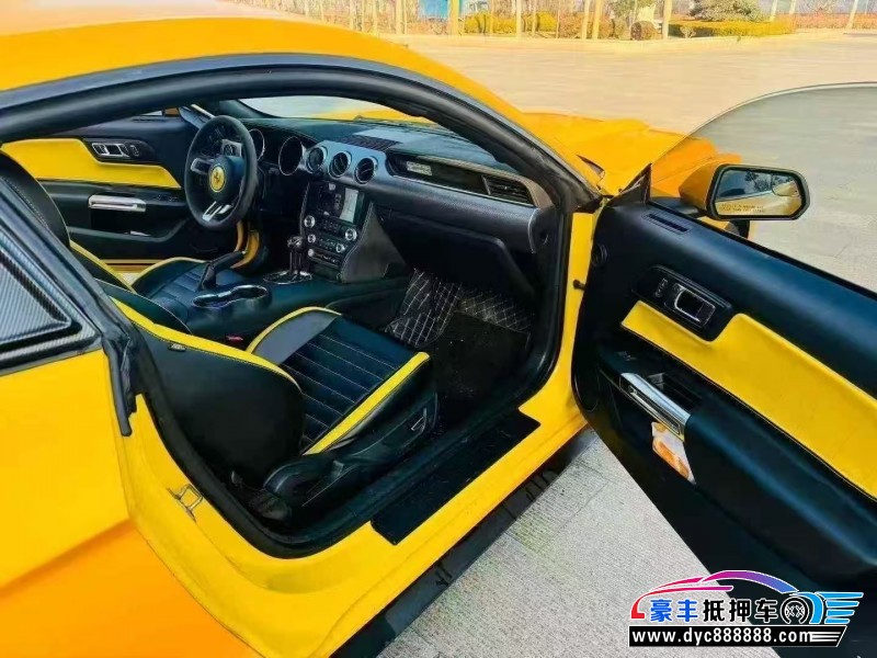 16年福特野马轿车抵押车出售