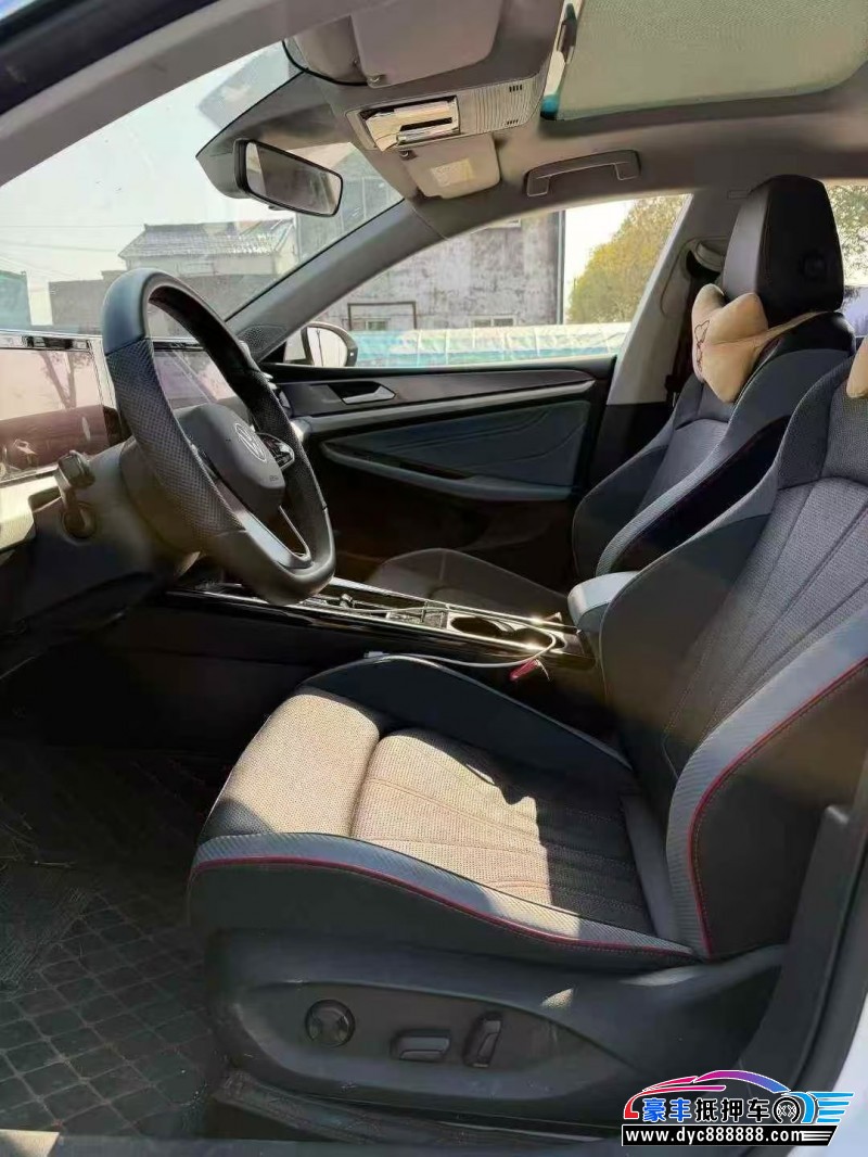 24年大众凌渡轿车抵押车出售