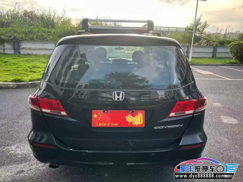 11年本田奥德赛轿车抵押车出售