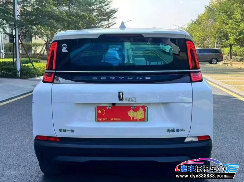 24年奔腾奔腾NAT轿车抵押车出售