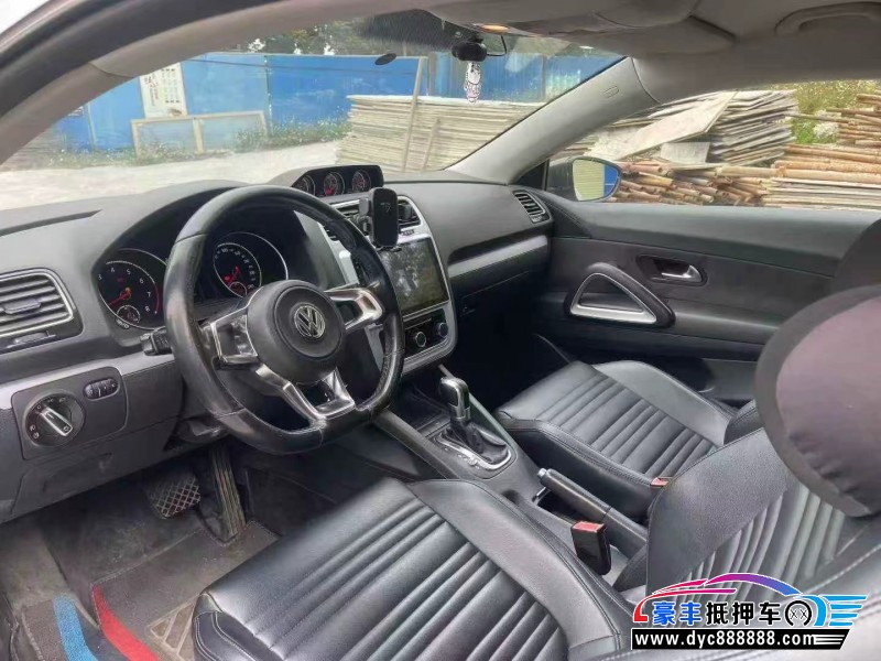 16年大众尚酷轿车抵押车出售
