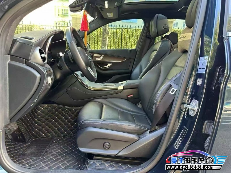 21年奔驰GLC轿车抵押车出售