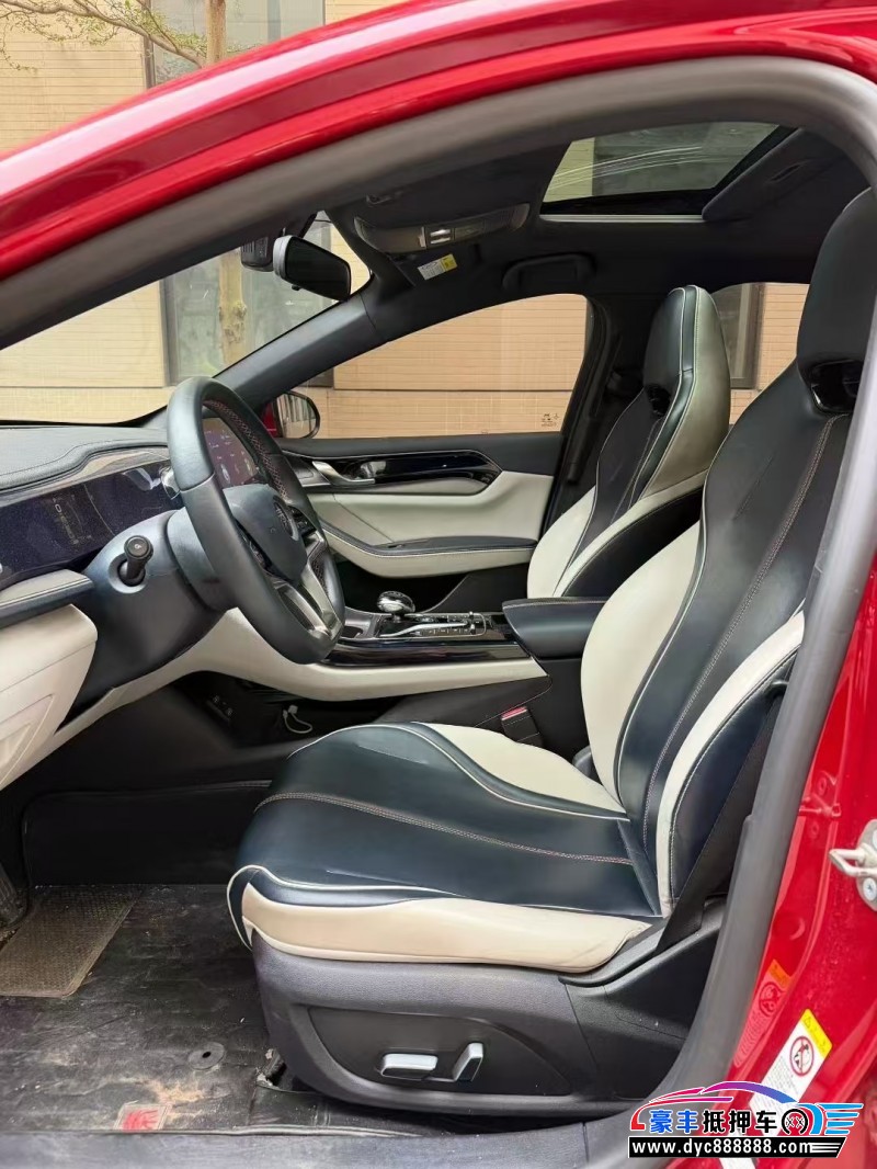 21年比亚迪秦轿车抵押车出售