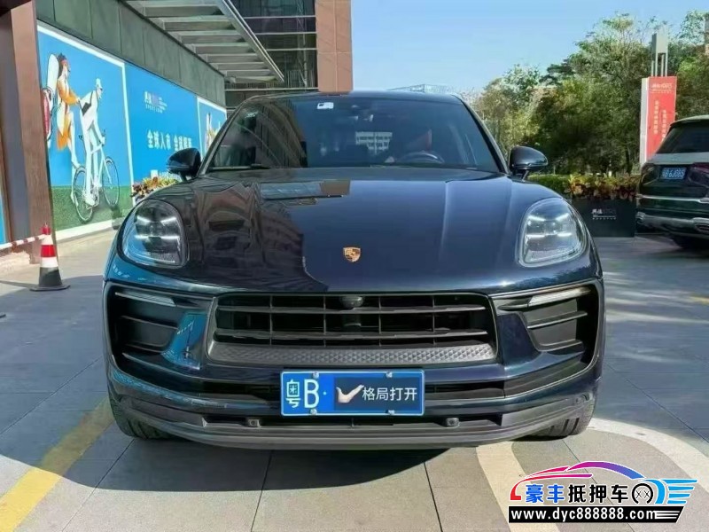 抵押车出售22年保时捷Macan迈凯轿车