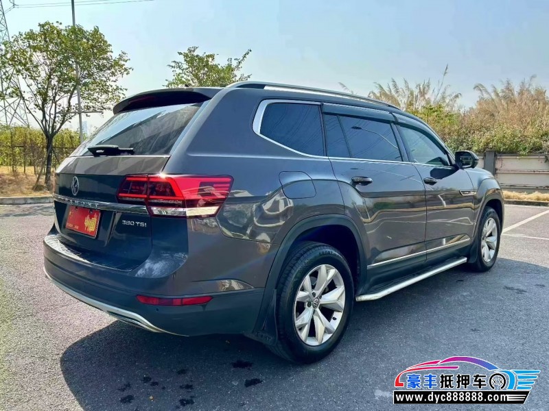 18年大众途昂轿车抵押车出售