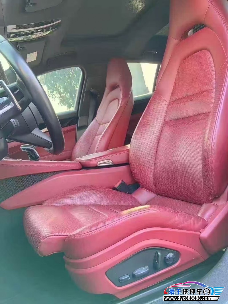 22年保时捷帕纳梅拉轿车抵押车出售