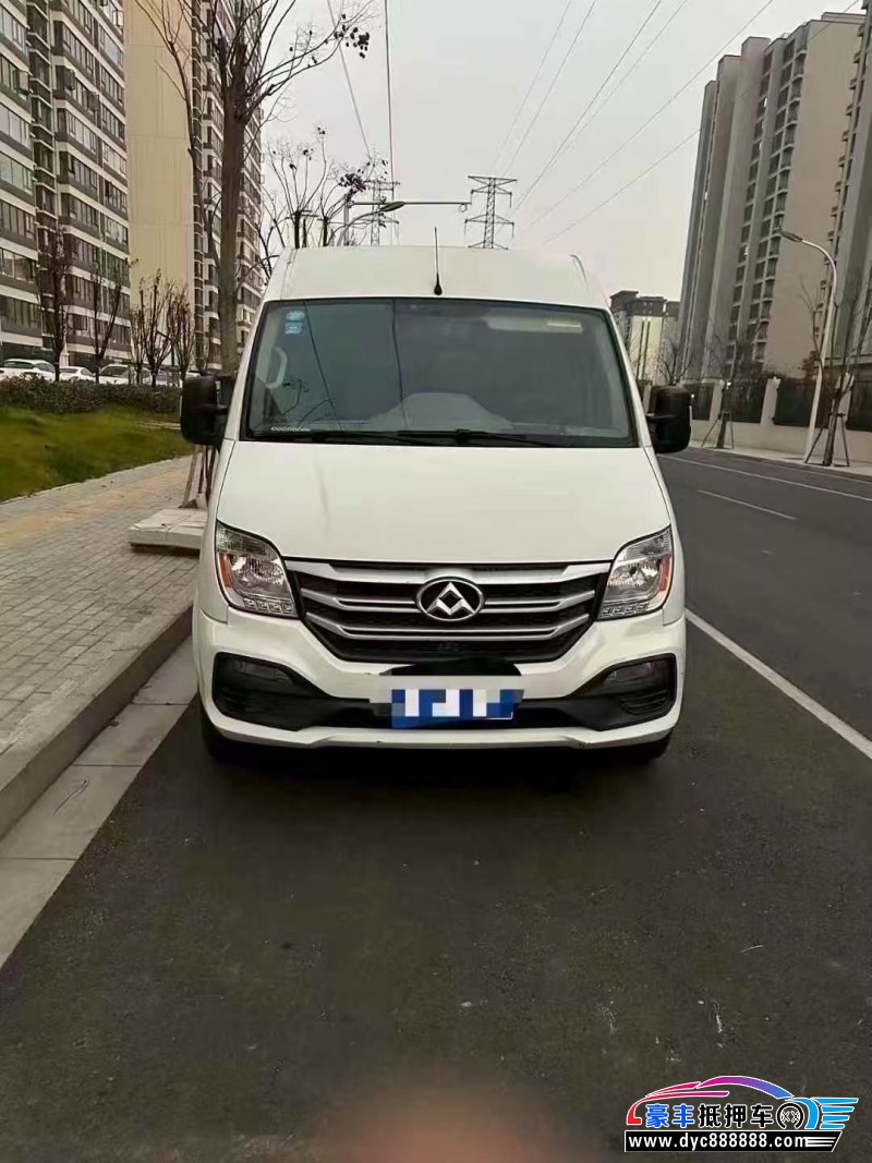 抵押车出售20年上汽大通V80轿车