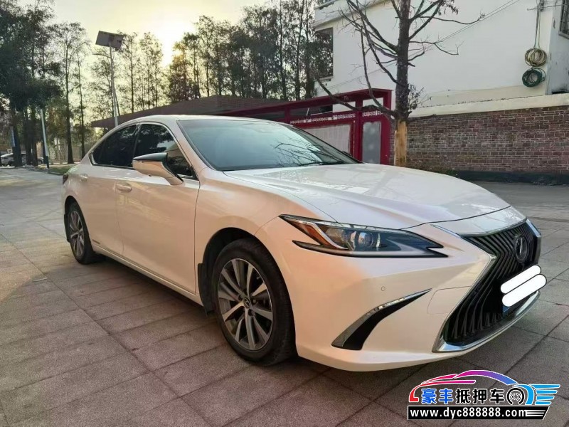 21年雷克萨斯ES轿车抵押车出售