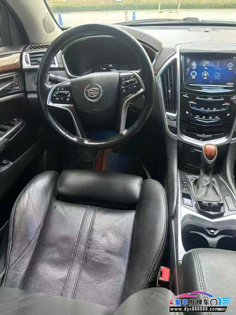 14年凯迪拉克SRX轿车抵押车出售