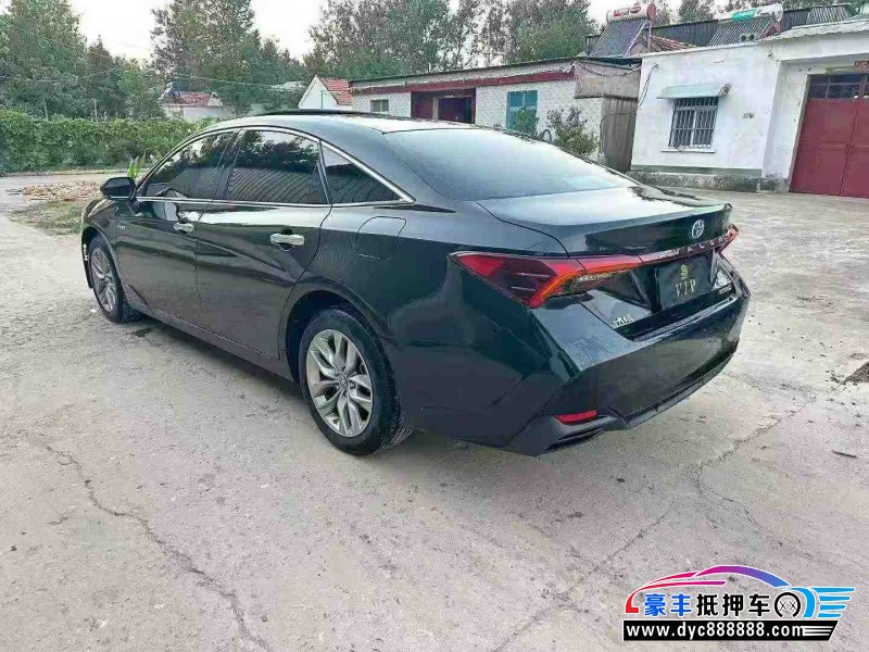 20年丰田亚洲龙轿车抵押车出售