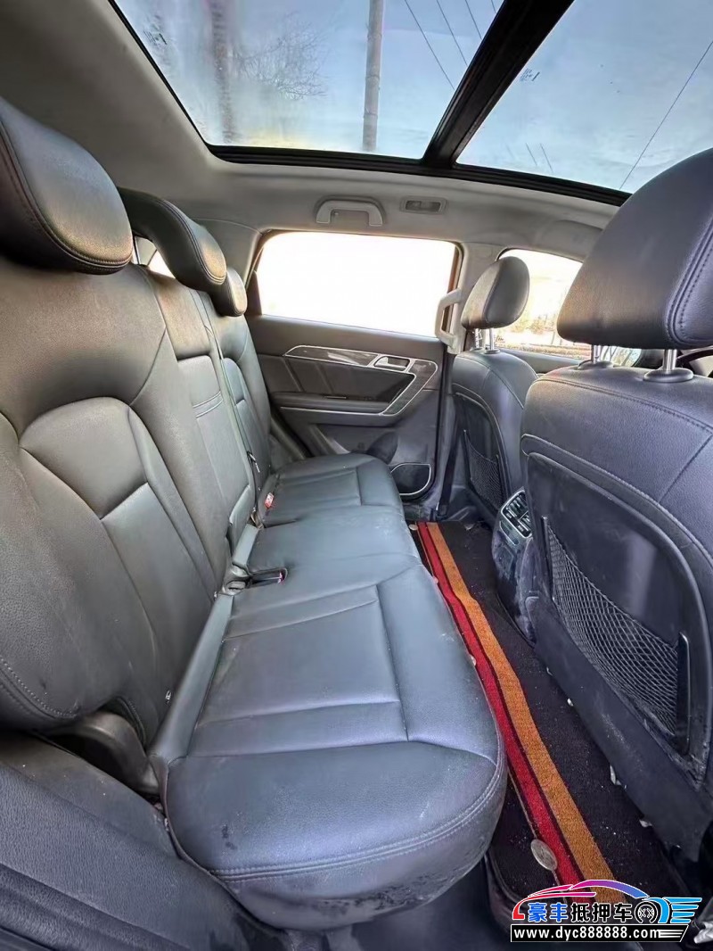 16年长城哈弗H6轿车抵押车出售