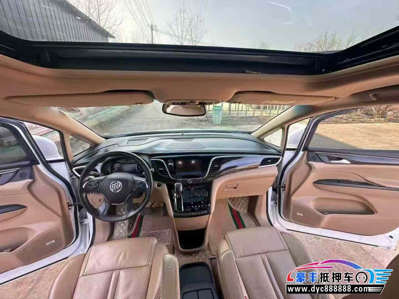 18年别克GL8轿车抵押车出售