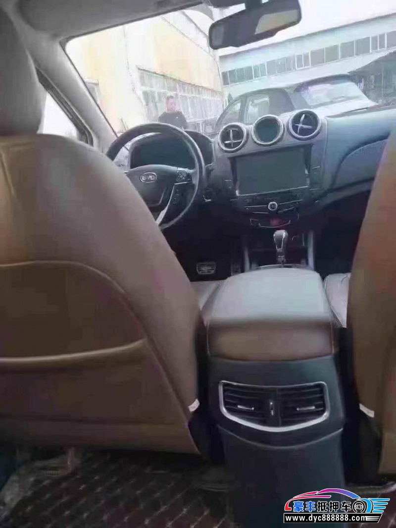 16年比亚迪S7轿车抵押车出售