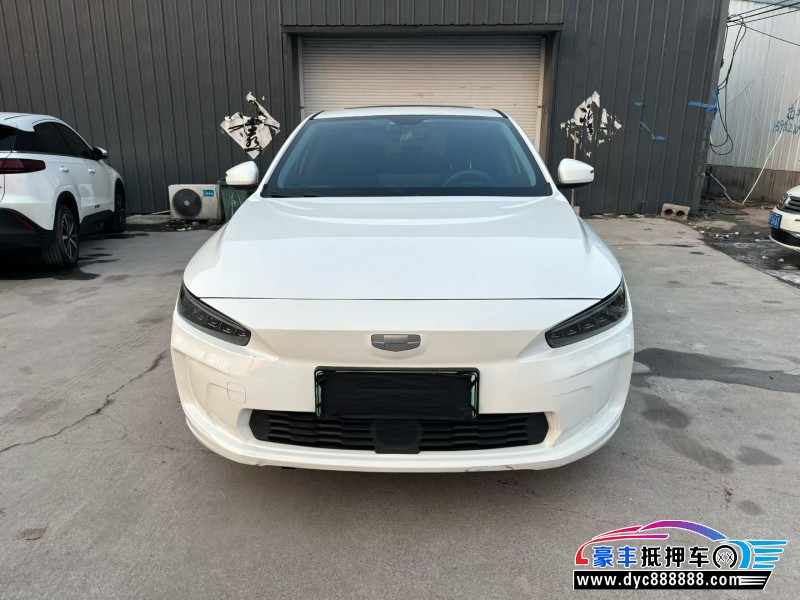抵押车出售23年吉利几何轿车