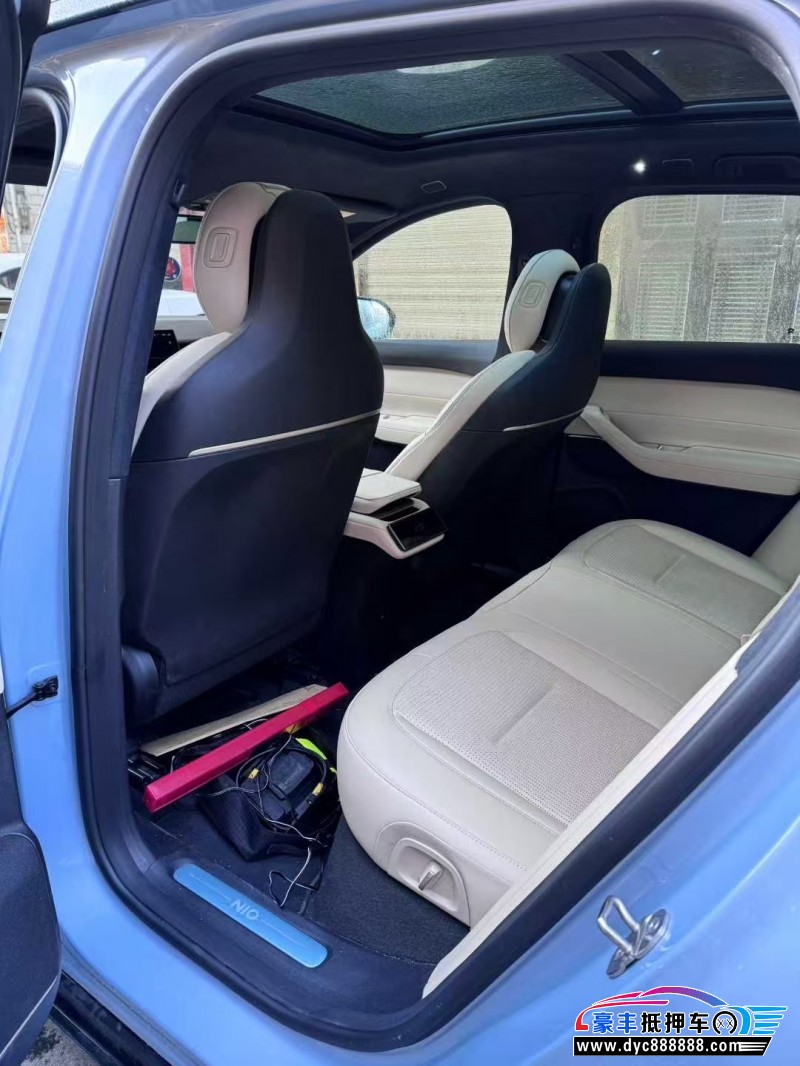 24年蔚来ES6轿车抵押车出售