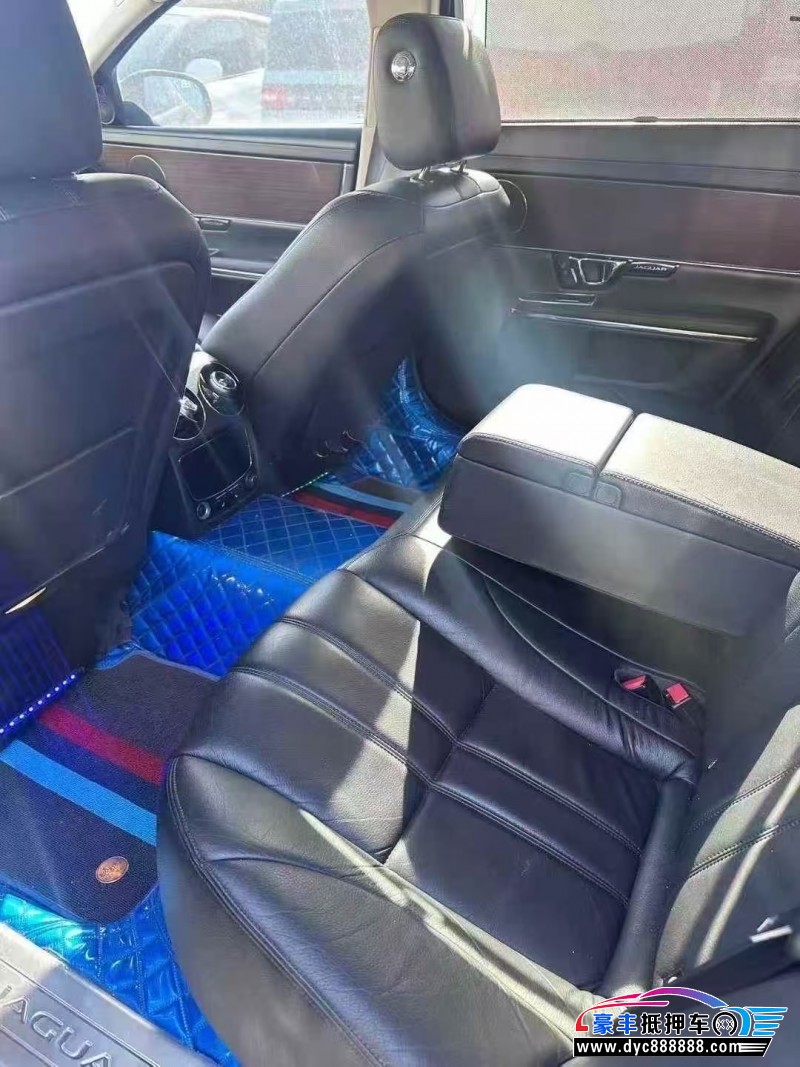14年捷豹XJL轿车抵押车出售
