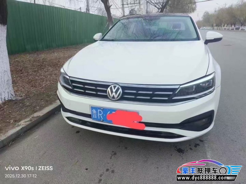 20年大众凌渡轿车抵押车出售