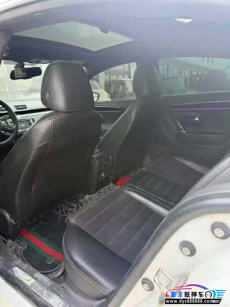 16年大众CC轿车抵押车出售