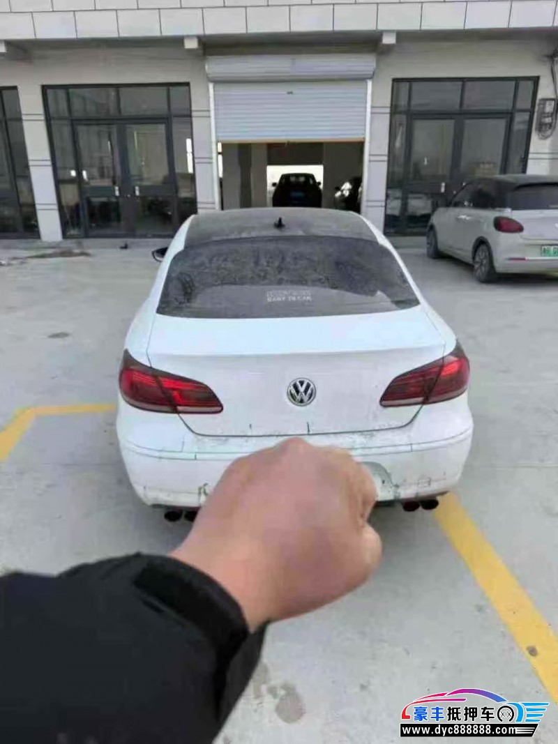 16年大众CC轿车抵押车出售