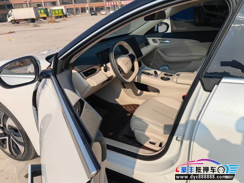 25年东风风行星海轿车抵押车出售