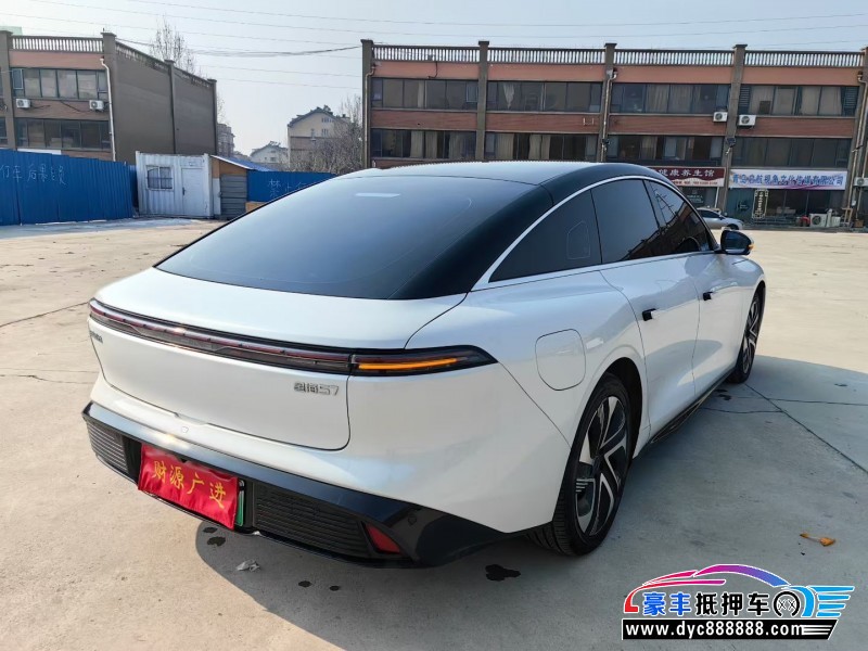 25年东风风行星海轿车抵押车出售