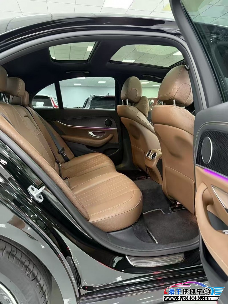 21年奔驰E轿车抵押车出售