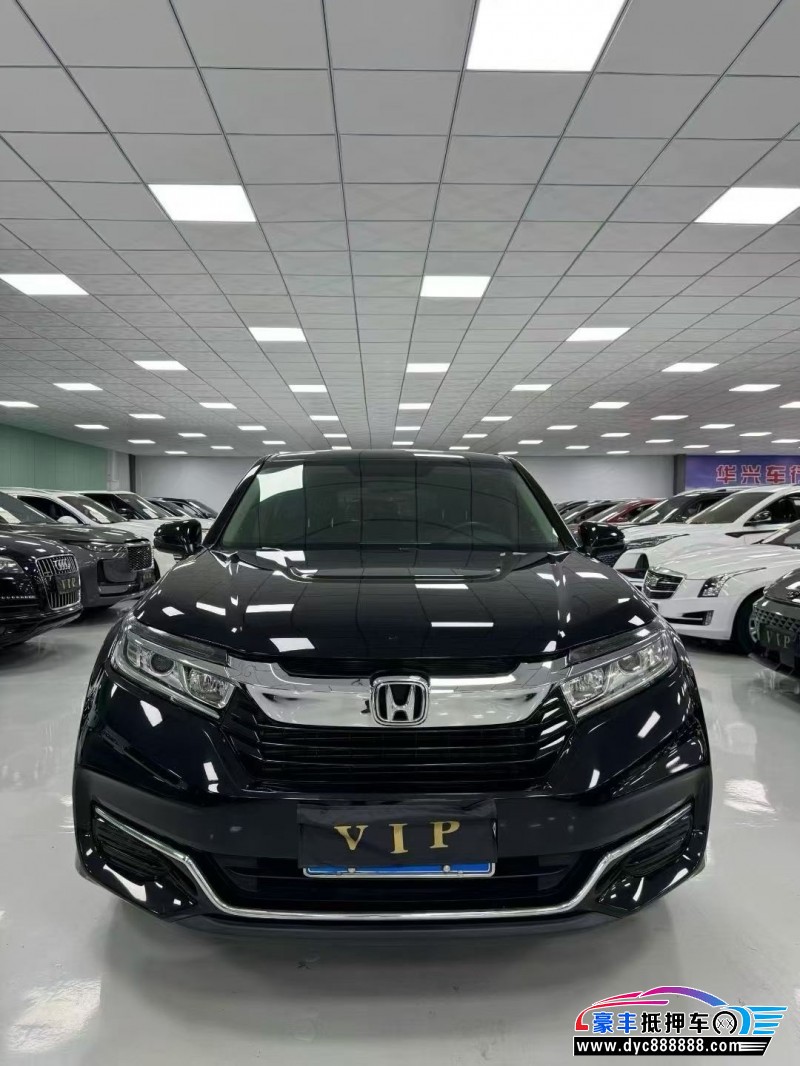 抵押车出售21年本田冠道轿车