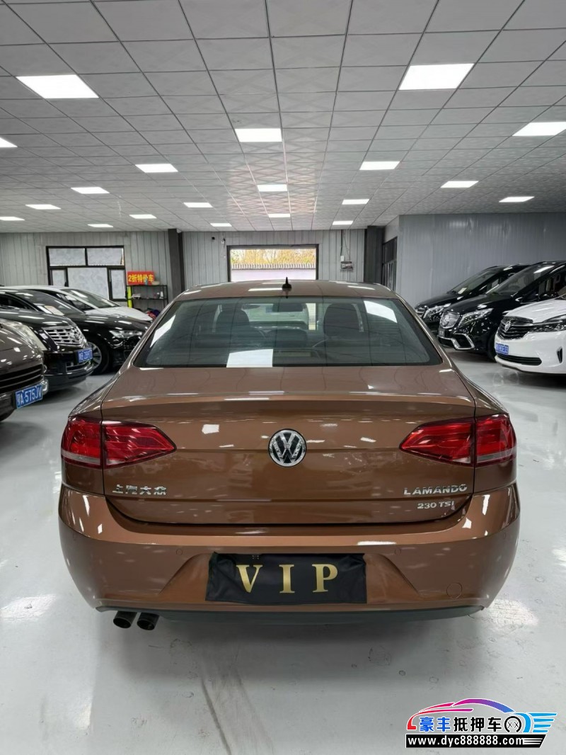 17年大众凌渡轿车抵押车出售