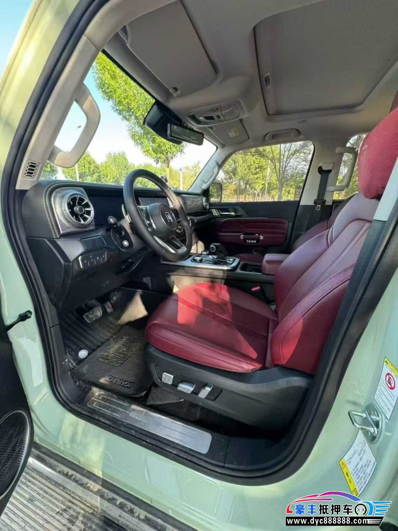 24年WEY坦克300轿车抵押车出售