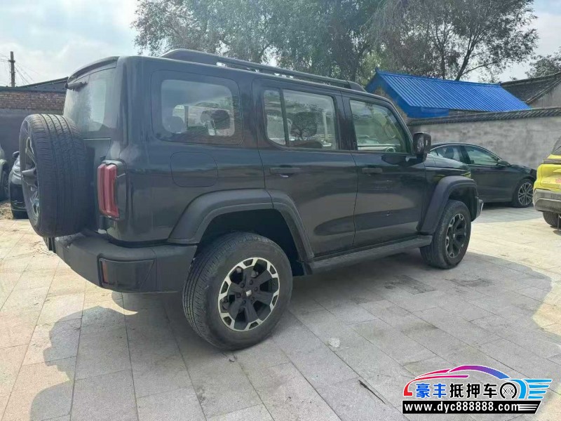 25年WEY坦克300轿车抵押车出售