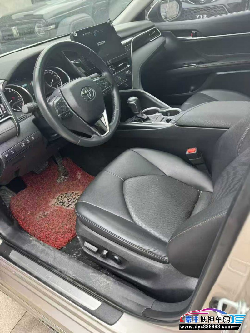 23年丰田凯美瑞轿车抵押车出售