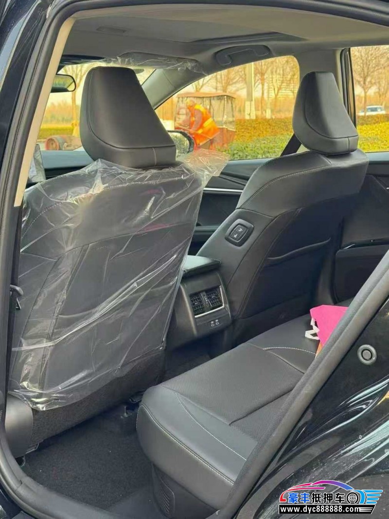 25年丰田凯美瑞轿车抵押车出售