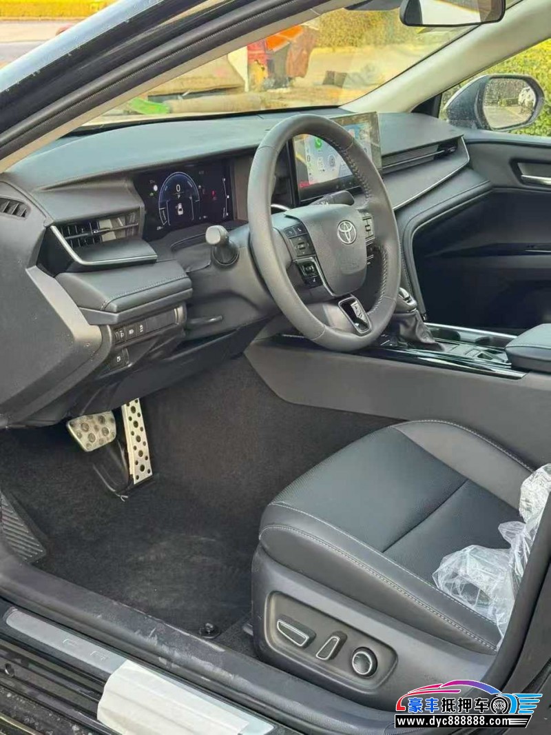 25年丰田凯美瑞轿车抵押车出售