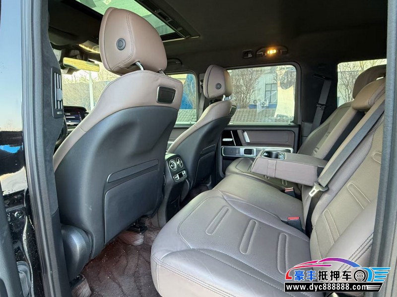 23年奔驰G轿车抵押车出售