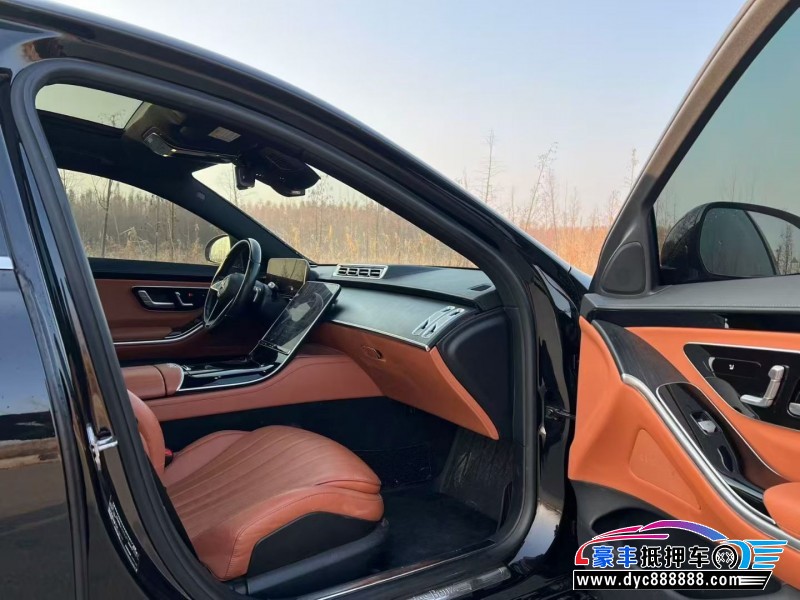 21年奔驰S轿车抵押车出售