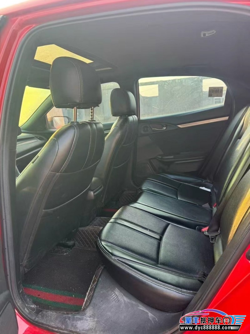 22年本田思域轿车抵押车出售