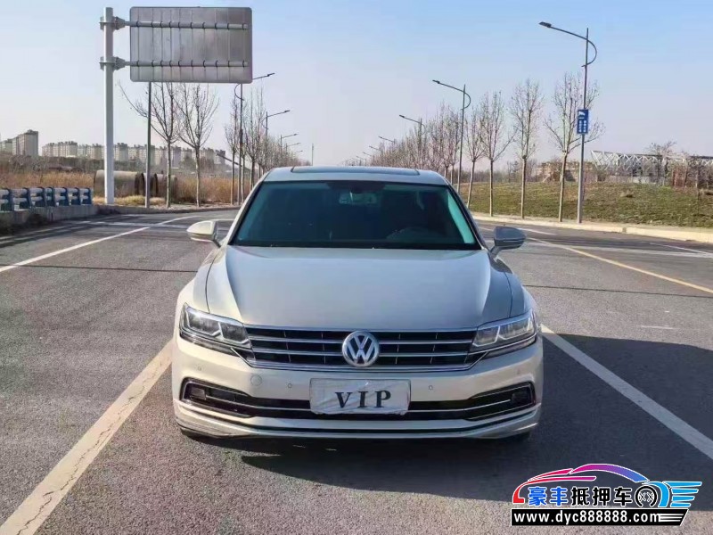 抵押车出售18年大众辉昂轿车