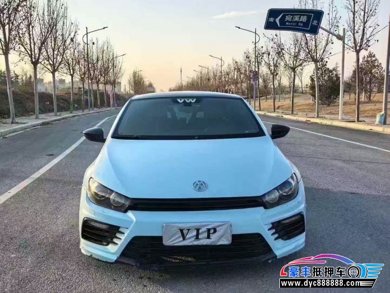 抵押车出售12年大众尚酷轿车