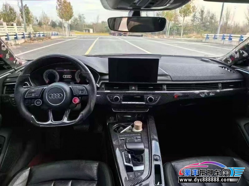 20年奥迪A5轿车抵押车出售